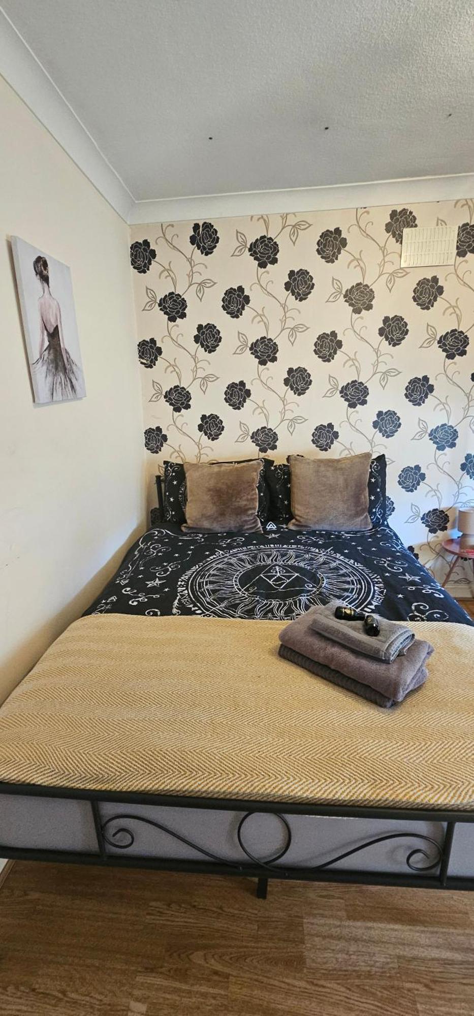 25 Minutes To 35 Guest house
